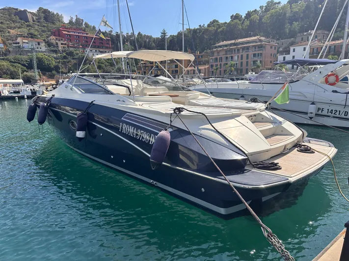 Remados Yacht Photos Pics 