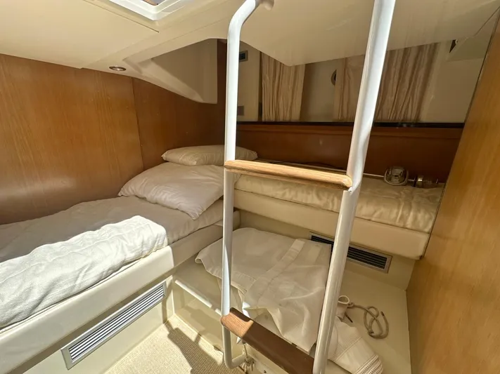 Remados Yacht Photos Pics 