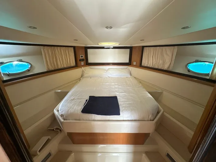 Remados Yacht Photos Pics 