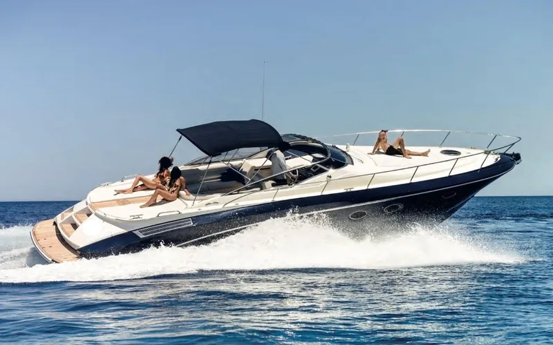 Remados Yacht Photos Pics 
