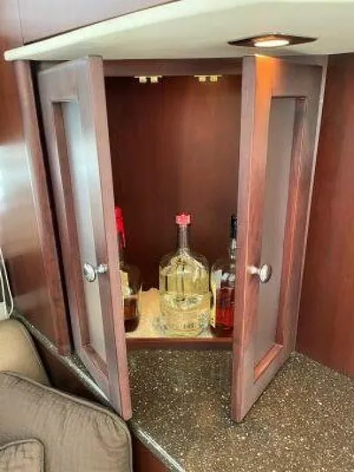 Good Karma Yacht Photos Pics 2012 Meridian 441 - Image 32