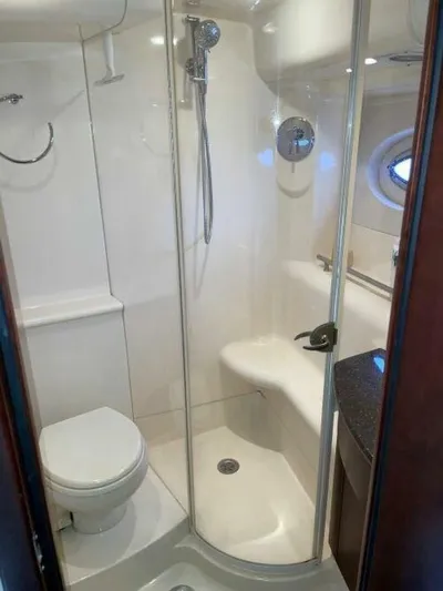 Good Karma Yacht Photos Pics 2012 Meridian 441 - Image 45