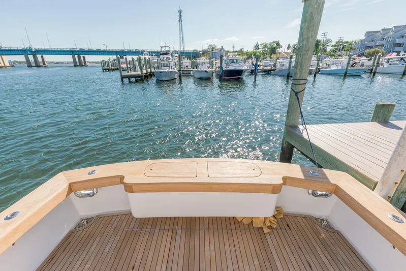 Harbor Lights Yacht Photos Pics 