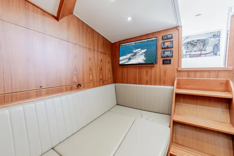 Harbor Lights Yacht Photos Pics 