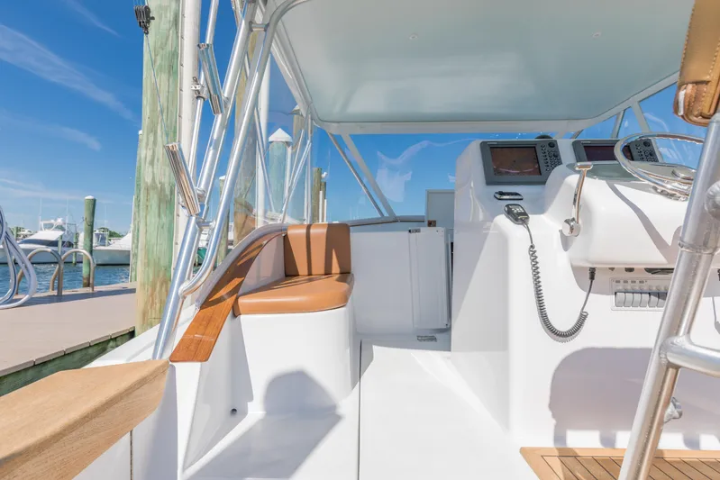 Harbor Lights Yacht Photos Pics 