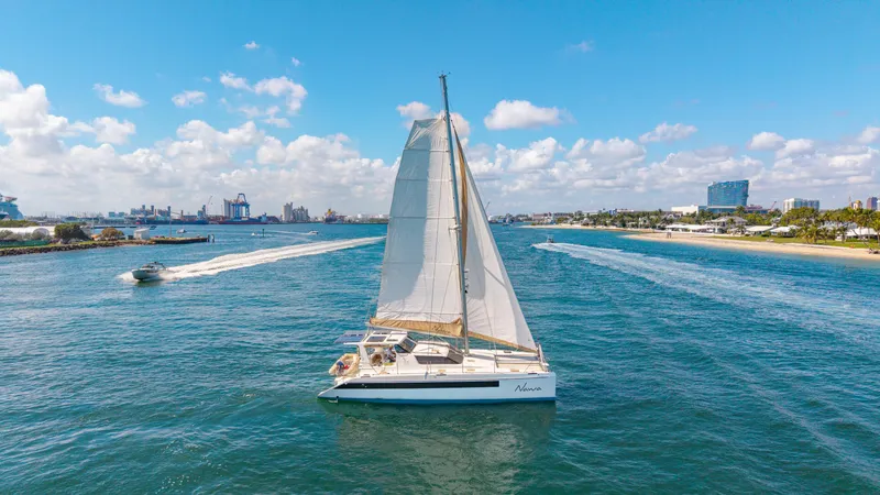 Nawa Yacht Photos Pics 