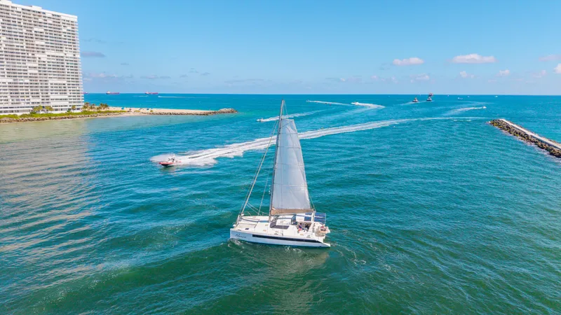Nawa Yacht Photos Pics 