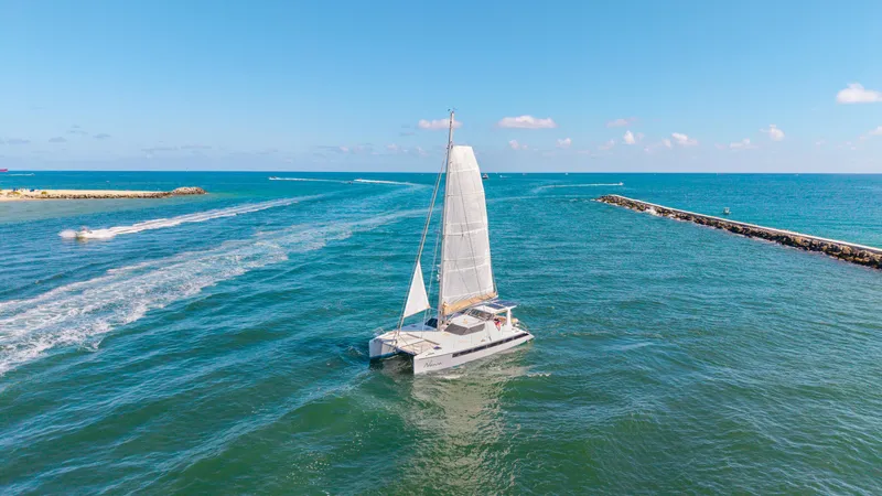 Nawa Yacht Photos Pics 