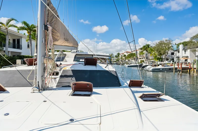 Nawa Yacht Photos Pics 