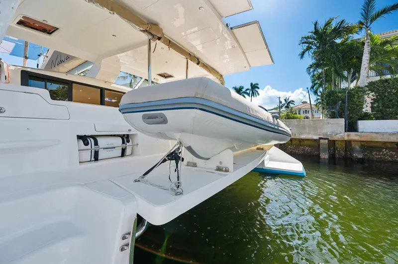 Nawa Yacht Photos Pics 