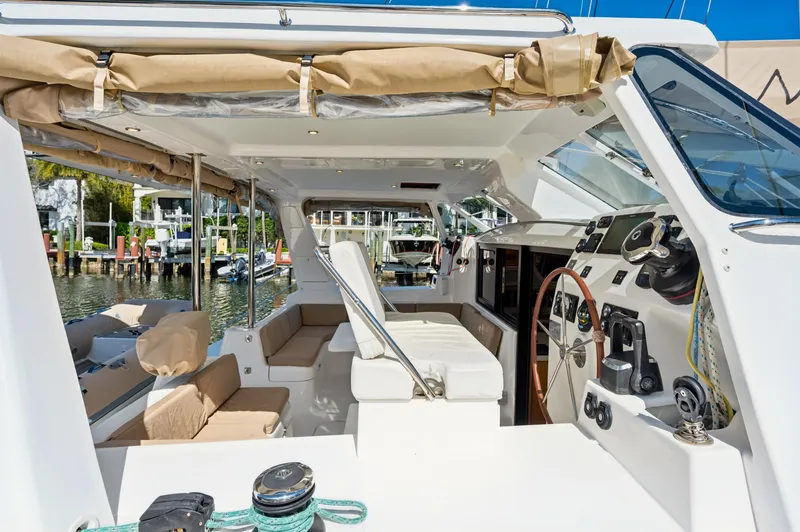 Nawa Yacht Photos Pics 