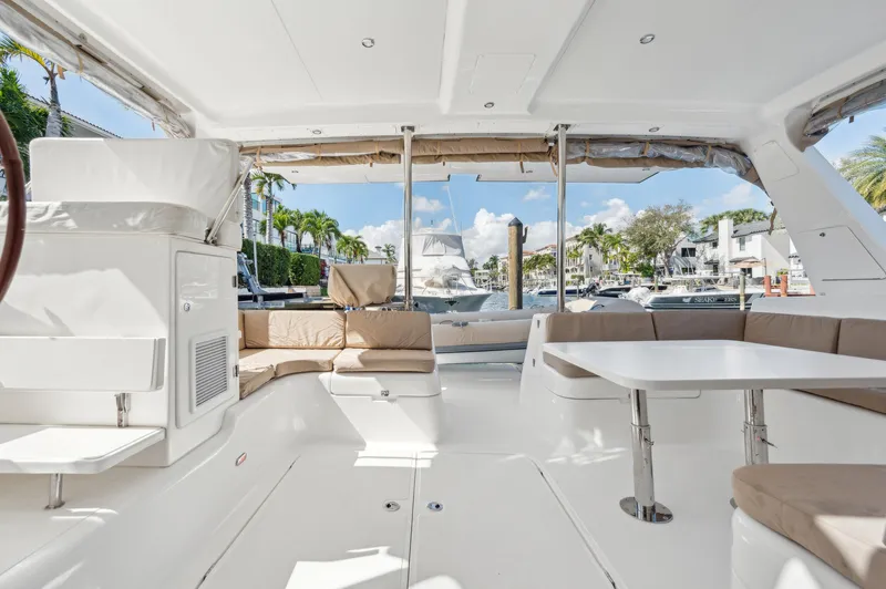 Nawa Yacht Photos Pics 