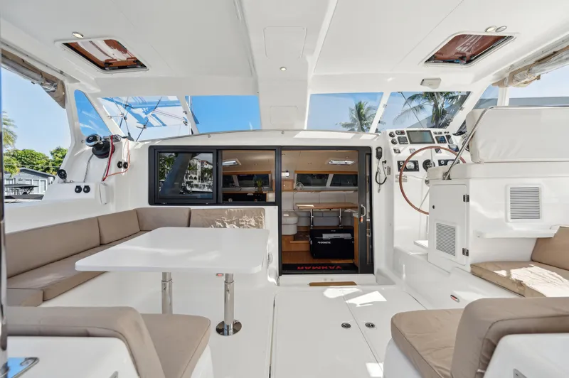 Nawa Yacht Photos Pics 