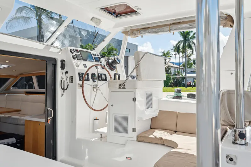 Nawa Yacht Photos Pics 