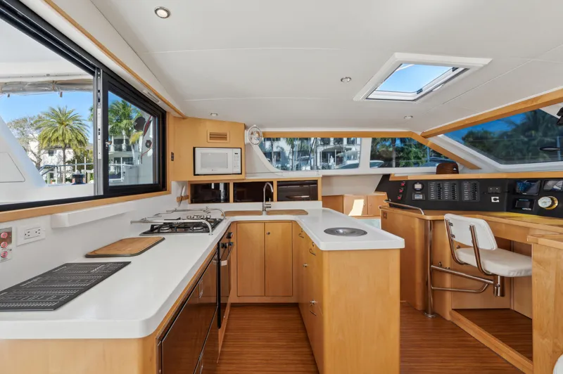 Nawa Yacht Photos Pics 