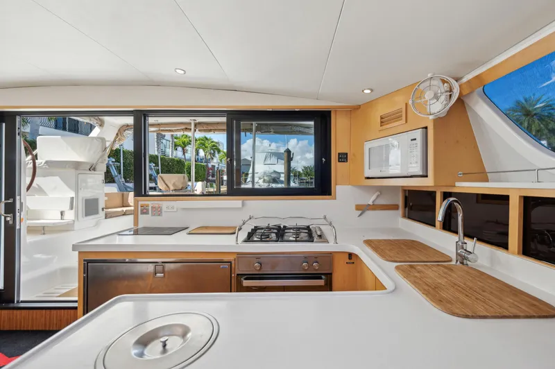 Nawa Yacht Photos Pics 