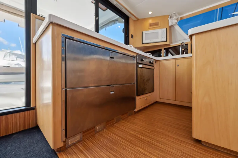 Nawa Yacht Photos Pics 