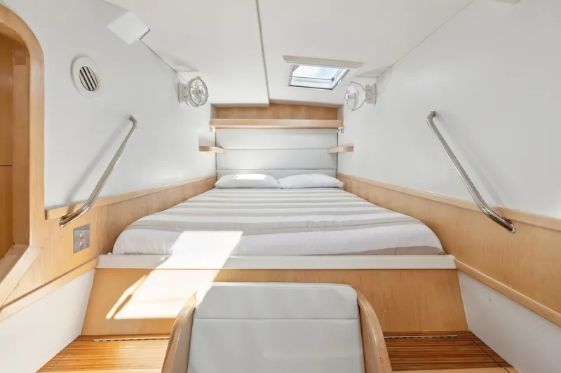 Nawa Yacht Photos Pics 