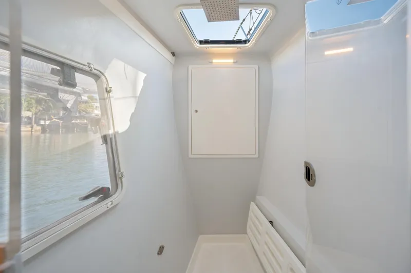 Nawa Yacht Photos Pics 