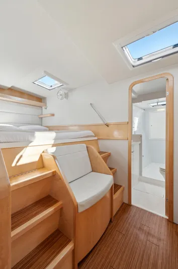 Nawa Yacht Photos Pics 