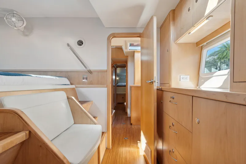 Nawa Yacht Photos Pics 