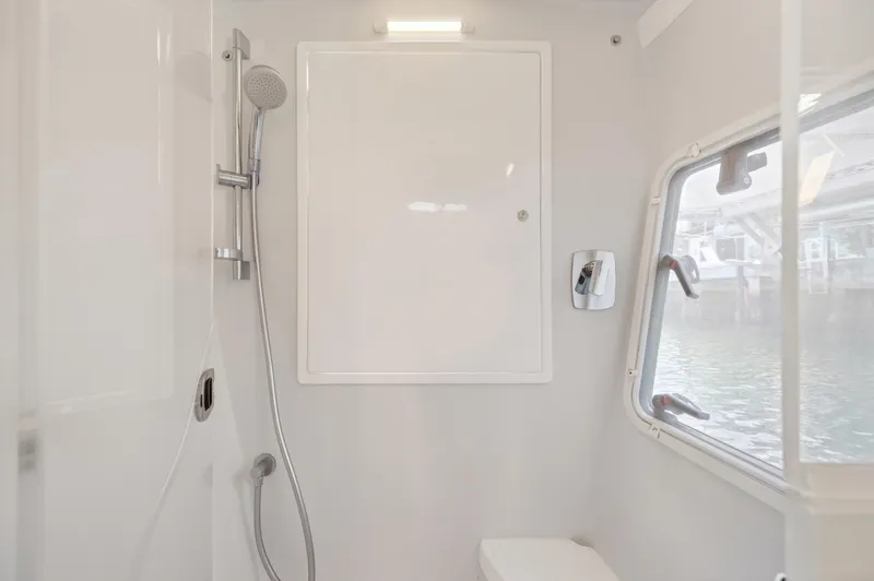 Nawa Yacht Photos Pics 