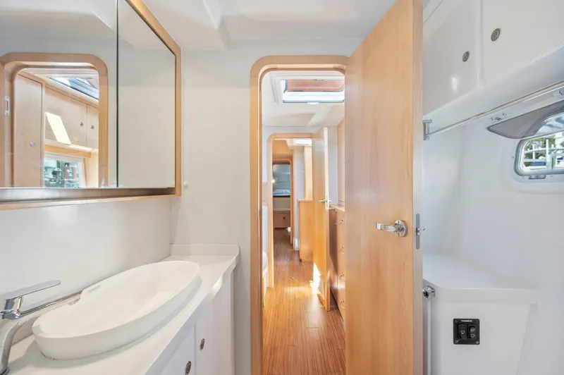 Nawa Yacht Photos Pics 