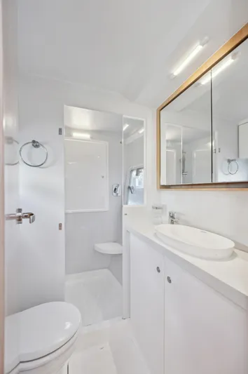 Nawa Yacht Photos Pics 