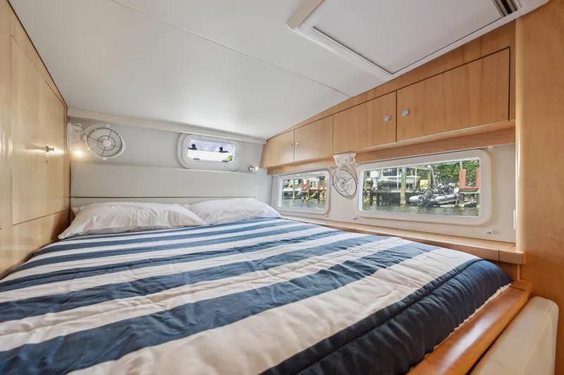 Nawa Yacht Photos Pics 