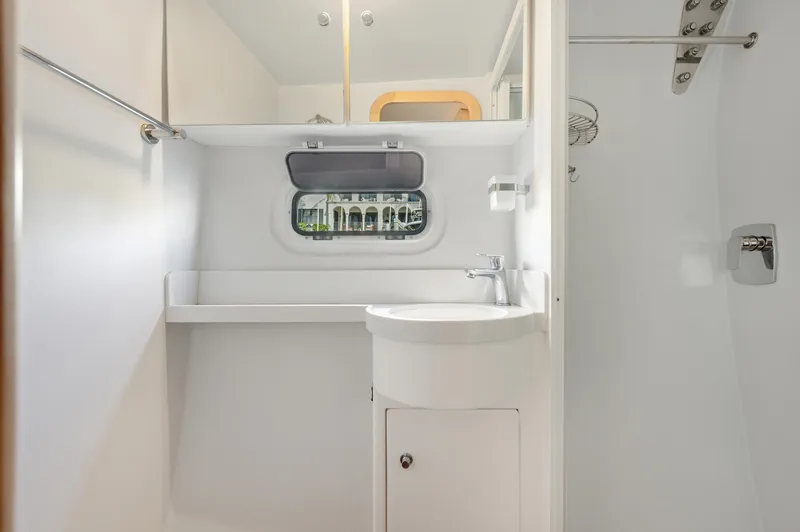 Nawa Yacht Photos Pics 