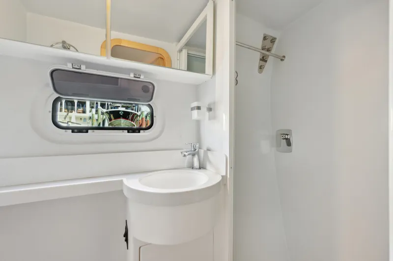 Nawa Yacht Photos Pics 