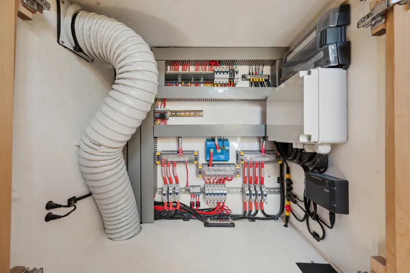 Nawa Yacht Photos Pics 