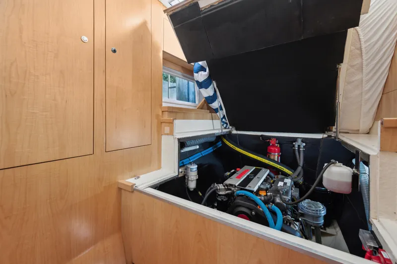 Nawa Yacht Photos Pics 