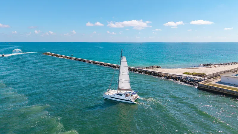 Nawa Yacht Photos Pics 