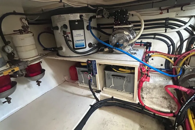 Mainestay Yacht Photos Pics 