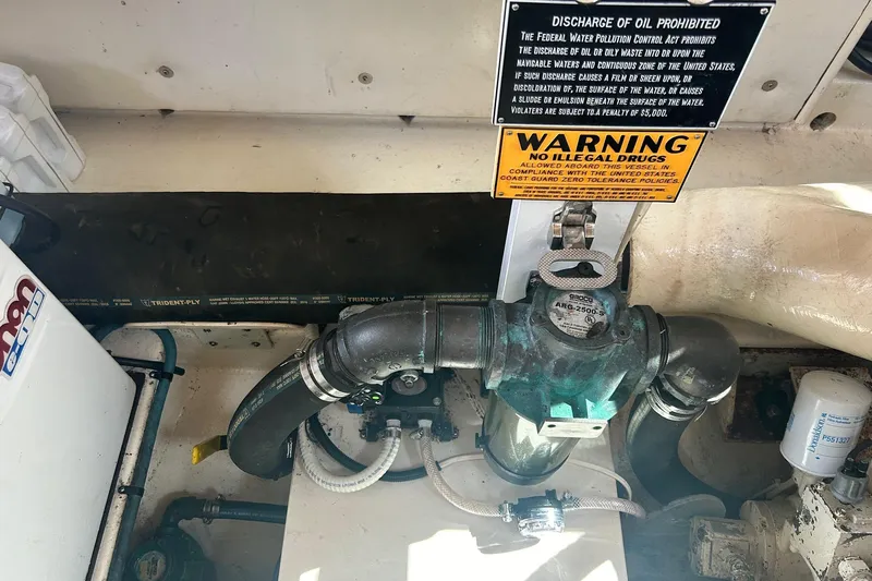 Mainestay Yacht Photos Pics 