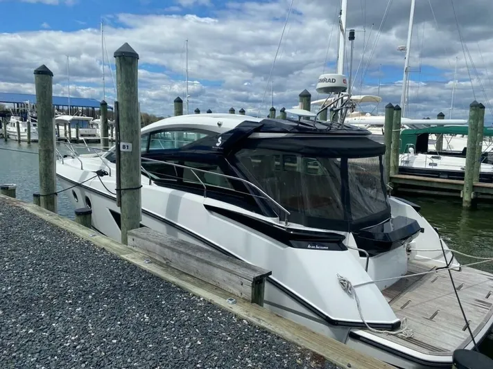  Yacht Photos Pics 2018 Beneteau Gran Turismo 40 - Image 4