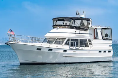 Nova 42 Sundeck