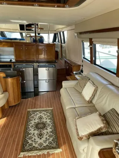 Pisco Sour Yacht Photos Pics 2006 Carver 560 Pilothouse - Image 21