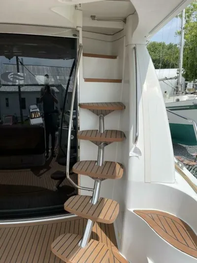 Pisco Sour Yacht Photos Pics 2006 Carver 560 Pilothouse - Image 17