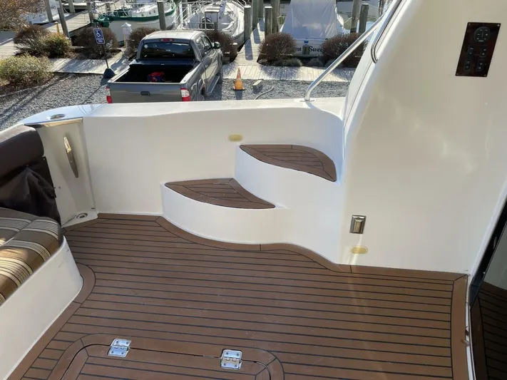 Pisco Sour Yacht Photos Pics 2006 Carver 560 Pilothouse - Image 15