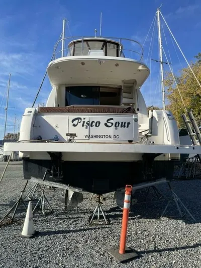 Pisco Sour Yacht Photos Pics 2006 Carver 560 Pilothouse - Image 10