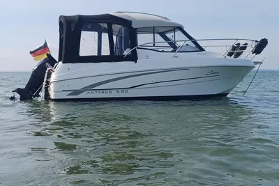 2016 Beneteau Antares 5.80