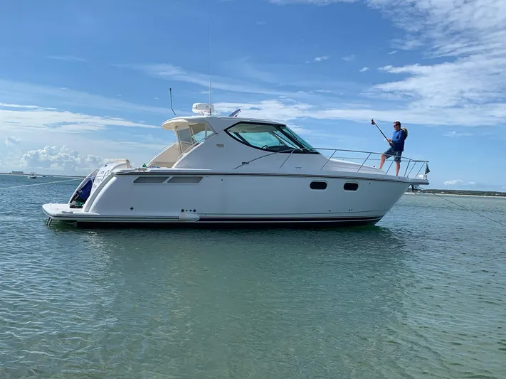 No More Monday's Yacht Photos Pics 