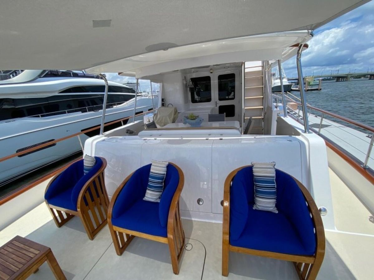 2003 New England Boatworks 96 