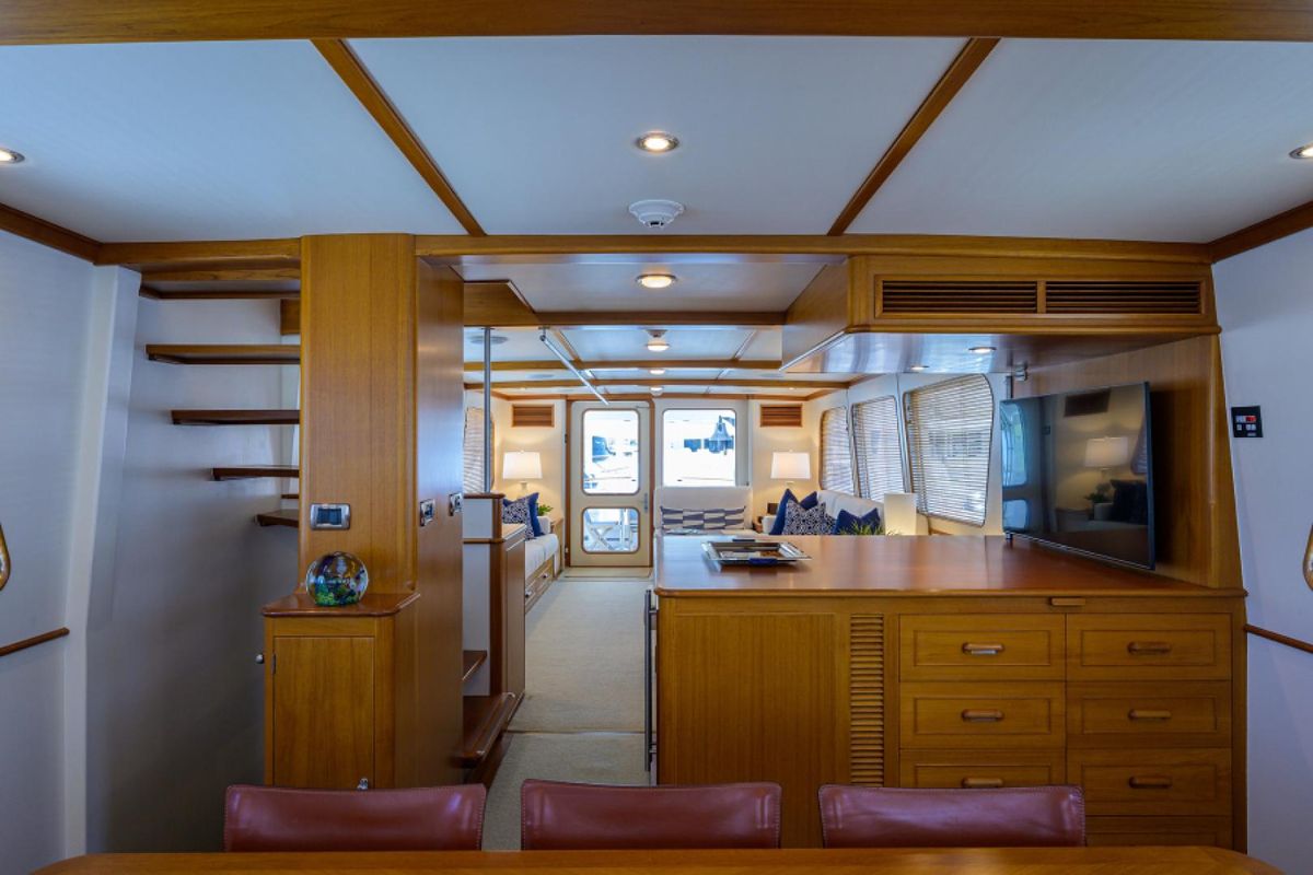 2003 New England Boatworks 96 