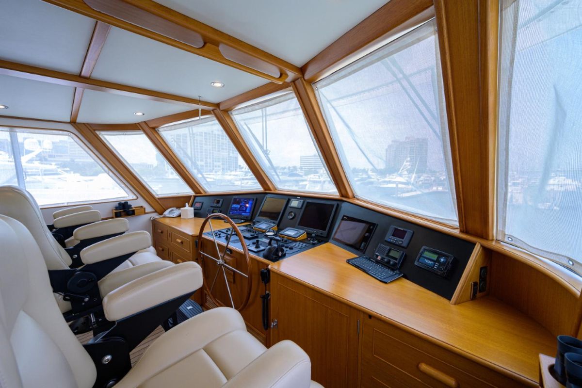 2003 New England Boatworks 96 