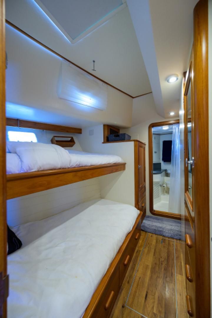 2003 New England Boatworks 96 