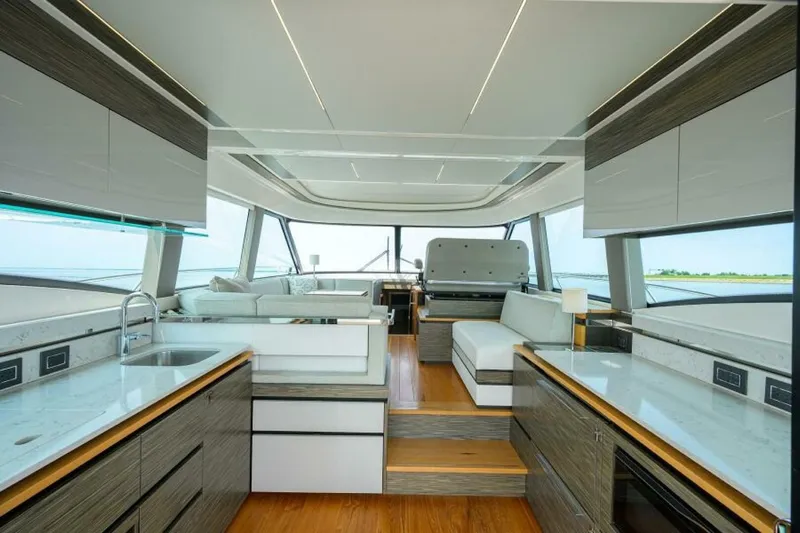 Jena Yacht Photos Pics 2019 Tiara Yachts 49 Coupe - Image 36