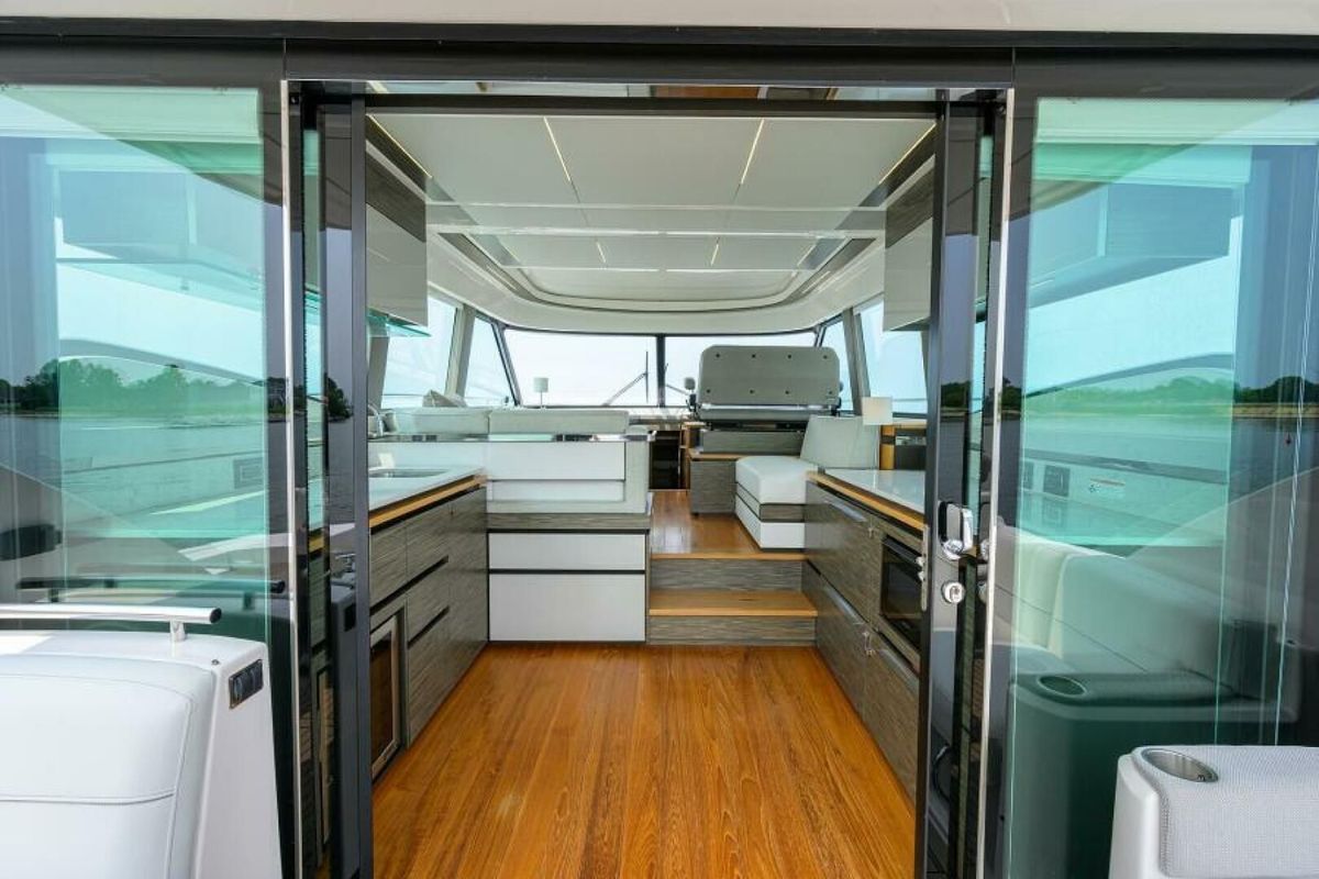 2019 Tiara Yachts 49 